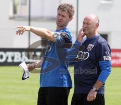 3.Bundesliga - FC Ingolstadt 04 - Trainingsbeginn Saison 2009/2010 - Fitnesstrainer Stefan Schaidnagel und Horst Köppel