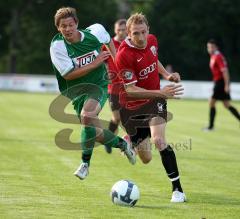 3.Bundesliga - FC Ingolstadt 04 - SV Manching - Vorbereitung  Moritz Hartmann im Vorwärtsgang - links Johannes Schmitz