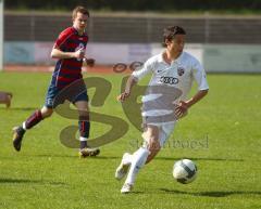 Bayernliga - FC Ingolstadt 04 II - Bad Kötzting - Stefan Müller im Antritt nach vorne