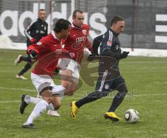 Testspiel - FC Bayern - FC Ingolstadt 04 - Moise Bambara und Steffen Wohlfarth sind hinter Franck Ribery her