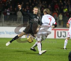 Testspiel - FC Ingolstadt 04 - 1. FC Nürnberg 3:0 - Moritz Hartmann Zweikampf