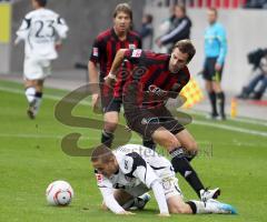 2.Liga - FC Ingolstadt 04 - FSV Frankfurt 0:1 - Sebastian Hofmann, Mike Wunderlich am Boden, hinten Fabian Gerber