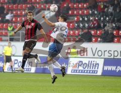 2.Liga - FC Ingolstadt 04 - Karlsruher SC 1:1 - Kopfballduell Sebastian Hofmann und Müller