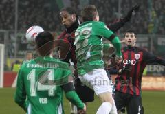 2.Liga - FC Ingolstadt 04 - Greuther Fürth 0:2 - Francisco da Silva Caiuby mit dem Kopfball