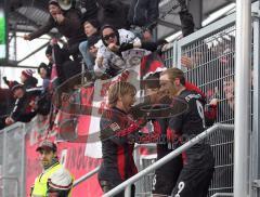 2.Liga - FC Ingolstadt 04 - 1860 München - Tor durch Andreas Buchner, Jubel bei den Fans mit Fabian Gerber und Moritz Hartmann