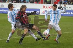 2.Liga - FC Ingolstadt 04 - 1860 München - Fabian Gerber im Zweikampf