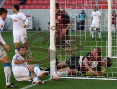 2.Liga - FC Ingolstadt 04 - SC Paderborn - 1:2 - Torchance für Moritz Hartmann, fliegt mit demm Ball in deas Tor und über Torwart Danial Masuch, doch der Ball liegt ausserhalb