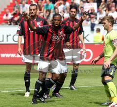 2.Liga - FC Ingolstadt 04 - Erzgebirge Aue 0:0 - Caiuby fprdert den Eckball, Malte Metzelder Marino Biliskov