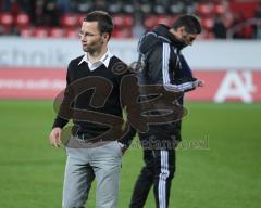 2.Liga - FC Ingolstadt 04 - Energie Cottbus - Trainer Michael Wiesinger und Uwe Wolf gehen vom Platz