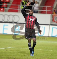 2.Liga - FC Ingolstadt 04 - MSV Duisburg 1:1 - Edson Buddle fordert den Ball