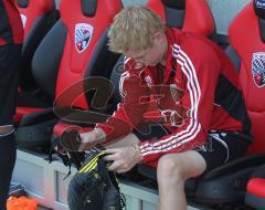 2.Liga - FC Ingolstadt 04 - FC Augsburg - 1:4 - Enttäuscht Sebastian Zielinsky