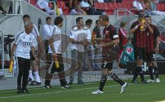 2.Liga - FC Ingolstadt 04 - FC Augsburg - 1:4 - Trinkpause und Trainer Michael Wiesinger gibt Ratschlag