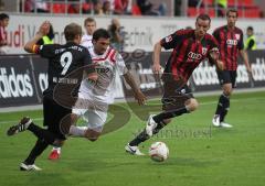 2.Liga - FC Ingolstadt 04 - Oberhausen 1:2 - Moritz Hartmann und rechts Malte Metzelder