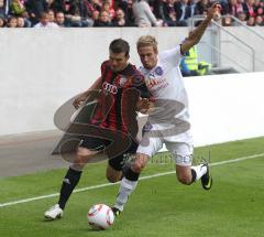 2.Liga - FC Ingolstadt 04 - Vfl Osnabrück 0:1 - Andreas Görlitz im Zweikampf