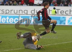 2.Liga - FC Ingolstadt 04 - 1860 München - Andreas Buchner wird noch vom Torwart Gabor Kiraly gestoppt