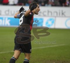 2.Liga - FC Ingolstadt 04 - 1860 München - Kapitän Stefan Leitl fordert die Fans auf