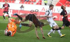 2.Liga - FC Ingolstadt 04 - FSV Frankfurt 0:1 - Andreas Buchner erfolglos vor dem Tor, Patric Klandt hält, Moritz Hartmann hinten mit dabei