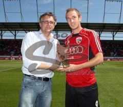 2.Liga - FC Ingolstadt 04 - FC Augsburg - Donaukurier Ehrung Spieler des Jahres Moritz Hartmann