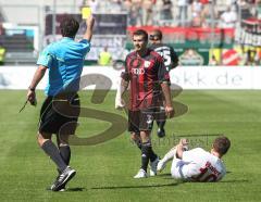 2.Liga - FC Ingolstadt 04 - FC Augsburg - Gelbe Karte für Andreas Görlitz