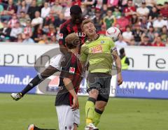 2.Liga - FC Ingolstadt 04 - FC Erzgebirge Aue - 0:0 - Edson Buddle und Moritz Hartmann mit Kopfball zum Tor