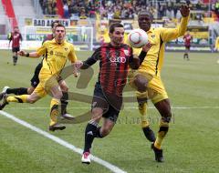 2.Liga - FC Ingolstadt 04 - Alemannia Aachen 2:1 - In Bedrängnis Stefan Leitl