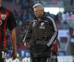 2.Liga - FC Augsburg - FC Ingolstadt 0:2 - Benno Möhlmann geschlagen