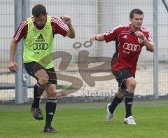 2.Liga - FC Ingolstadt 04 - Andreas Görlitz trainiert zum ersten Mal mit der Mannschaft neben Ralf Keidel