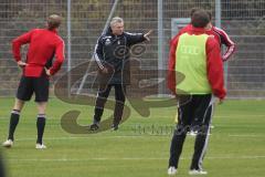 2.Liga - FC Ingolstadt 04 - 1. Training der neuen Trainer Benno Möhlmann und Co-Trainer Sven Kmetsch
