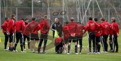 2.Liga - FC Ingolstadt 04 - 1. Training der neuen Trainer Benno Möhlmann und Co-Trainer Sven Kmetsch