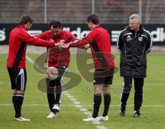 2.Liga - FC Ingolstadt 04 - 1. Training der neuen Trainer Benno Möhlmann und Co-Trainer Sven Kmetsch