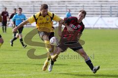 Bayernliga - FC Ingolstadt 04 II - Hof - Angriff durch rechts Karl-Heinz Lappe