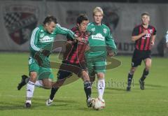 Bayernliga - FC Ingolstadt 04 II - TSV Rain/Lech - Stefan Müller in Bedrängnis