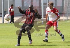 Bayernliga - FC Ingolstadt 04 II - TSV Aindling - Serge Yohoua, hinten Michael Zerle