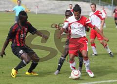 Bayernliga - FC Ingolstadt 04 II - TSV Aindling - Vignon Amegan vorne Philipp Eweka und hinten Serge Yohoua