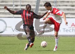 Bayernliga - FC Ingolstadt 04 II - TSV Aindling - Serge Yohouha und rechts Franz Hübl