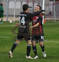 Testspiel - FC Ingolstadt 04 - Greuther Fürth - Romain Dedola überläuft den Fürther Torwart und erzielt das 2:0 - Jubel mit Benjamin Kauffmann