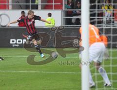 2.Liga - FC Ingolstadt 04 - Erzgebirge Aue - 0:0 - leonhard Haas zieht aufs Tor ab