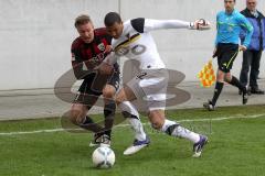 2.BL - FC Ingolstadt 04 - Alemannia Aachen 3:3 - Manuel Schäffler im Kampf um den Ball mit Torwart Boy Waterman an der Eckfahne