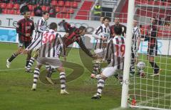 2.BL - FC Ingolstadt 04 - FC St. Pauli 1:0  - Ahmed Akaichi strmt zum Tor und erzielt den Siegtreffer