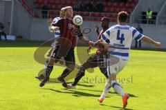 2.BL - FC Ingolstadt 04 - MSV Duisburg - 1:1 - Adam Nemec und Jose Alex Ikeng im Zweikampf