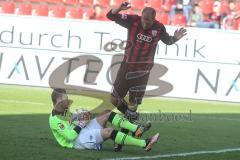 2.BL - FC Ingolstadt 04 - SC Paderborn - Adam Nemec wird von Torwar Lukas Kruse gestoppt