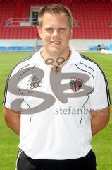 2.Bundesliga - FC Ingolstadt 04 - Saison 2011/2012 - Portrait - Physiotherapeut Benjamin Sommer