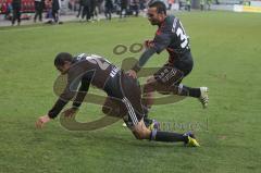 2.BL - FC Ingolstadt 04 - FC St. Pauli 1:0  - Ahmed Akaichi strmt zum Tor und erzielt den Siegtreffer. Jubel Tor Marvin Matip