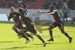 2.BL - FC Ingolstadt 04 - SC Paderborn - Andreas Görlitz Jubel 2:0 Tor mit Caiuby und Marvin Matip