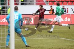 2.BL - FC Ingolstadt 04 - Greuther Fürth 0:0 - Flanke Stefan Leitl