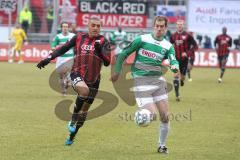 2.BL - FC Ingolstadt 04 - Greuther Fürth 0:0 - Ahmed Akaichi im Zweikampf mit Thomas Kleine