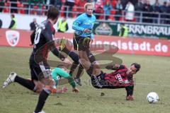 2.BL - FC Ingolstadt 04 - Greuther Fürth 0:0 - Moise Bambara wird gefoult