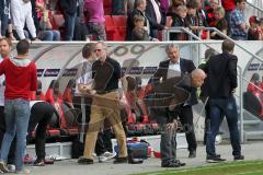 2.BL - FC Ingolstadt 04 - FC Energie Cottbus - 1:0 - Erleichterung beim Vorstand des FC IN. Frank Drewes und Peter Jackwerth atmen aus