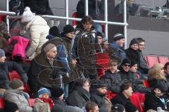 2.BL - FC Ingolstadt 04 - Fortuna Düsseldorf 1:1 - Co-Trainer Ali-Kayhan Cakici muss die Bank verlassen und auf die Tribüne