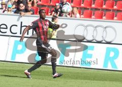 2.Liga - FC Ingolstadt 04 - VfL Bochum 3:5 - Edson Buddle zielt aufs Tor 2:0 Tor. Lupft den Ball über Luthe